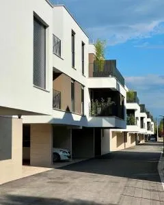 Apartments with a parking space Zagreb - 23694 - Hudi Bitek