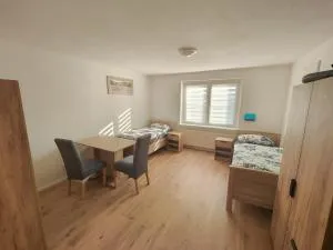 Schönes Apartment für Reisende und Berufstätige - Leuna