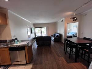 ELEGANT RESORT-SoCal-Lux on 3rd