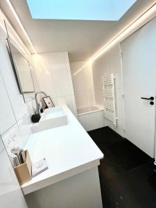 Superbe Duplex lumineux aux Coeur d Orsay