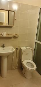 One Bedroom with Pantry