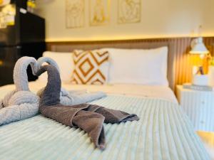 Cozy Studio in Viceroy Near Venice Mall