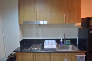 Callies Cozy Home at Shore 3 Mall of Asia