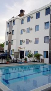 Apartamento con piscina