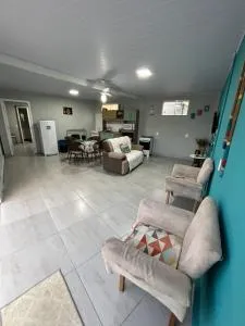 Casa a 10 minutos a pé da praia e restaurantes - Perequê