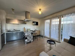 T3 Duplex La Teste, Terrasse, Parking Privé - FR-1-319-588