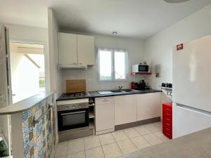 Maisons de vacances Maison familiale 3 chambres avec jardin a 400m de la plage, acces WIFI - FR-1-231-333 : photos des chambres