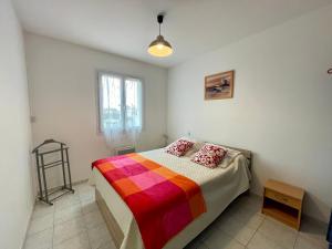 Maisons de vacances Maison familiale 3 chambres avec jardin a 400m de la plage, acces WIFI - FR-1-231-333 : photos des chambres