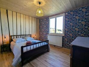 Maisons de vacances Gite spacieux pour 10 pers. avec grand jardin a Tence - FR-1-582-528 : photos des chambres