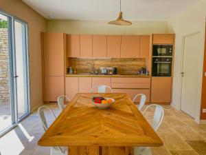 Villas Villa Lisette, un meuble de tourisme 3 etoiles au coeur de Goult : photos des chambres