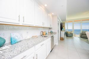 Phoenix Gulf Towers 2401 condo