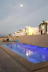 Casa en Urbanización Privada Con Vista al mar - Montecristi