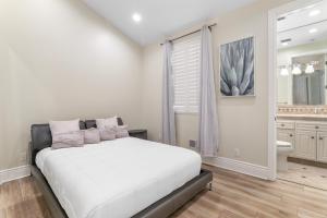 2 BEDROOM & 3 BATH - SPACIOUS - 1900 ft2 or 176 m2 - WALK TO DWNTWN AND CLOSE TO Livermore, Dublin