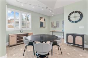 2 BEDROOM & 3 BATH - SPACIOUS - 1900 ft2 or 176 m2 - WALK TO DWNTWN AND CLOSE TO Livermore, Dublin