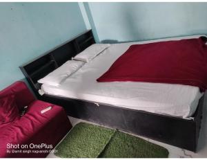 UR Home Stay, Varanasi