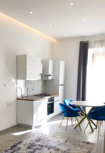 International House Apartment