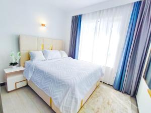 the executive luxuriuos apartments which boasts of amazing breathtaking city views and modern facilities which offers comfortable and high end lifestyle