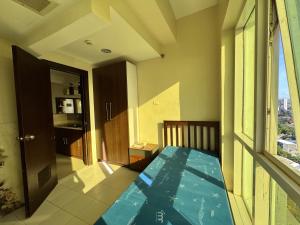 2-3Bedroom Unit at The Padgett Place Condominium