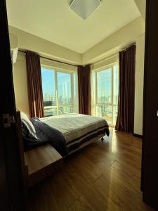 2-3Bedroom Unit at The Padgett Place Condominium