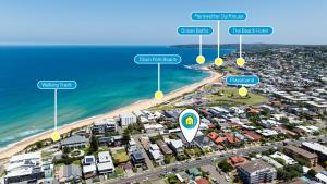 The Cliff - Walk to Bar Beach and Merewether