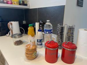 Appartements Joli appartement renove avec jardin clos : photos des chambres