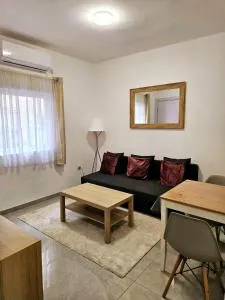 Cosy 2 rooms Flat fully equipped Bat Yam City Center 5 min to beach near Tel Aviv - 霍隆