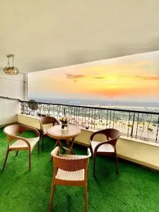 3BR Spacious Apt in Maadi Nile corniche - Aţ Ţarfāyah