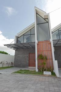 Yearly Rent Seminyak Huis19 Villa
