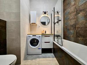 EASY RENT Apartments - Business Center 101, Free Parking, 24h Check-in