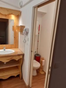 Grand studio 2 pièces 4 personnes linge de lit inclus sans vis à vis