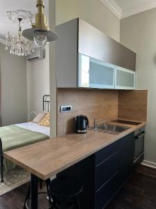 Yulias beautiful studio