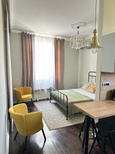 Yulias beautiful studio