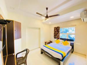 Hotel Aakash Navrangpura
