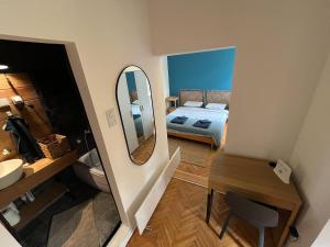 Historic Charm Peaceful and Cozy