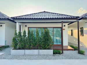 Maikhao Beach Guest House