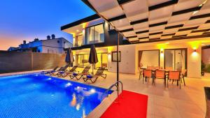 Kalkan 4 Bedroom Villa - 6340