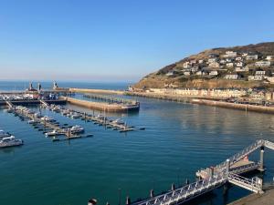 Maisons de vacances Chez Tipoulot - maison de pecheur a 2 pas du port : photos des chambres