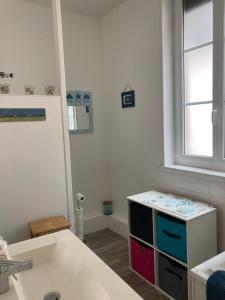 Maisons de vacances Chez Tipoulot - maison de pecheur a 2 pas du port : photos des chambres