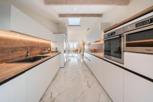 4 pièces sur la rue dAntibes - Rénové et climatisé