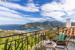 Elissaios-Brand New Renovated Pool Villa