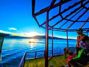 Blue Lake House - Моро