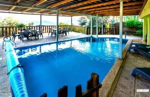 אחוזת מצפה שני הימים-וילת 7 חדרים עם בריכה מחוממת וג'קוזי ספא - Mikhmannim