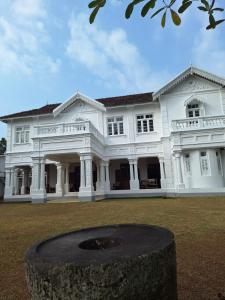 Villa De Zoysa - Ubytování bez kategorie ve městě Boossa