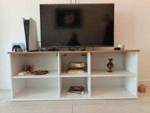 cozy apartment at Romexpo