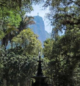 Quarto privativo em Copacabana