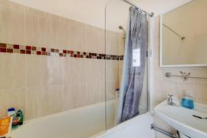 Caledonian House in Central London