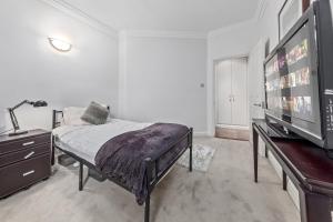 Exclusive Knightsbridge Apartment