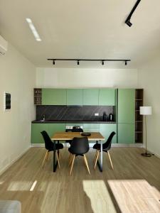 Horizon 360, Green Coast, Palase