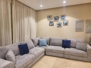 Mangroovy 1 br Ground Composure & Cool Hilton view