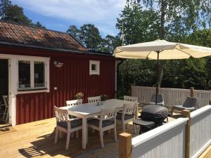 Cozy guesthouse by the sea